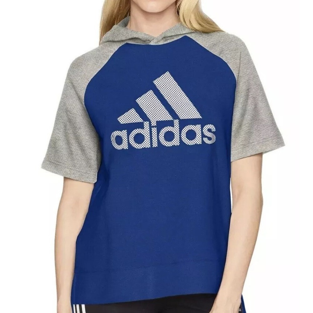 Adidas Fashion Logo Hoodie Sweatshirt‎ Womens XS Short Sleeve Pullover NWT